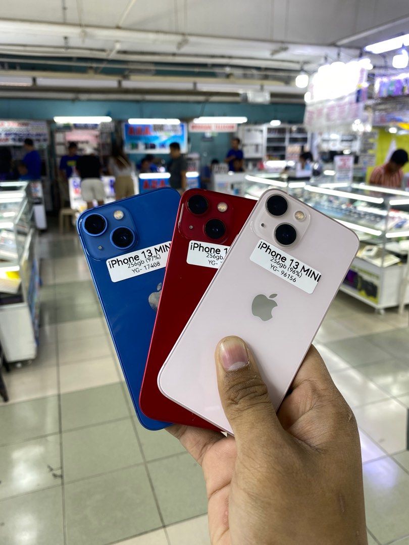 iPhone 13 mini 256GB Slightly use No issues (Category: iPhone 13 Series) located in Manila. Submitted by benshop. (Listing ID 1418470577, Image 1). Description: FOR SALE | TRADE/SWAP BenShop Price : 18,500 php ▫️On hand: iPhone 13 mini ▫️256Gb ▫️Openline/Factory unlocked ▫️All color available ▫️90+% Batt health ▫️All Variant Available ▫️All Features Working INCLUSIONS & FREEBIES: *CHARGER SET *CLEAR CASE *TEMPERED GLASS MODE OF TRANSACTION: ▫️ ST