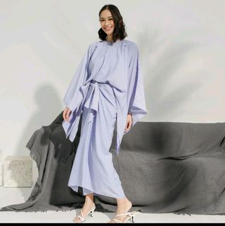 (Kategori: ) berada di . Dikirim oleh helloclemira (ID iklan 1418431308, Gambar 1). Deskripsi: .