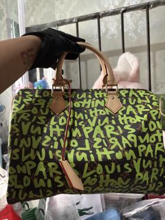 (Category: ) located in . Submitted by louievicocollections (Listing ID 1418487942, Image 1). Description: .
