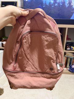 (Category: ) located in . Submitted by viviansl (Listing ID 1418544503, Image 1). Description: .