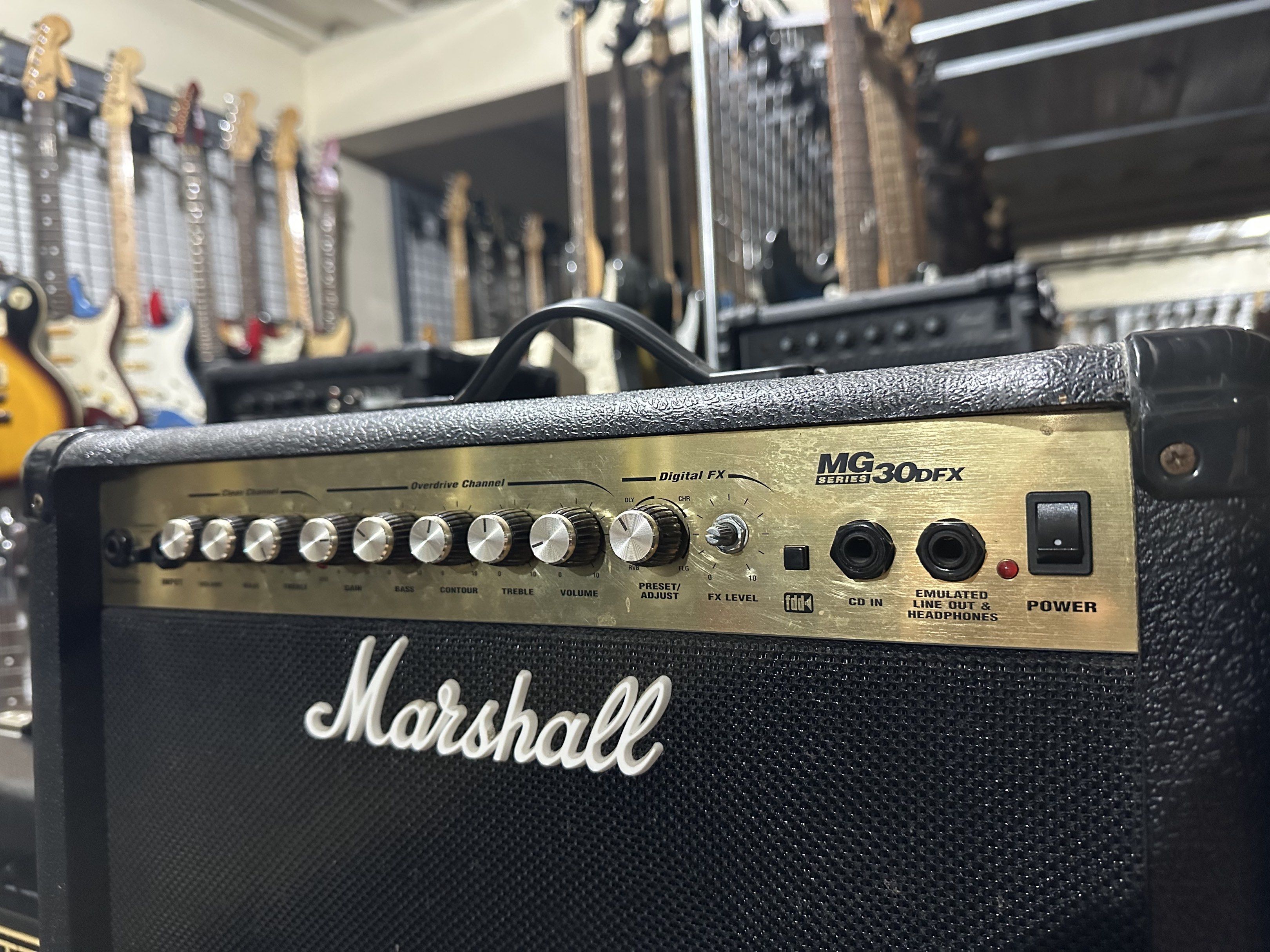 MARSHALL MG30DFX GUITAR AMP (Category: Soundbars, Speakers & Amplifiers) located in Binan City. Submitted by asherkv13 (Listing ID 1418552693, Image 2). Description: .