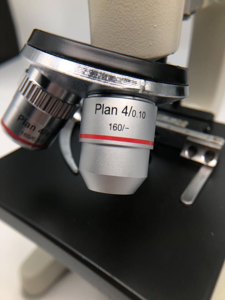 MICROSCOPE ( UPGRADED) (Category: Medical Supplies & Tools) located in Las Pinas. Submitted by nekomiko1989 (Listing ID 1418588263, Image 3). Description: PAKI BASA PO! see picture po more info at detalye Professional Microscope ✅ Fine focus ✅ Adjustable stage clip ✅ Adjustable LED Illuminator ✅ Phone Holder ✅ 2 pcs PLAN OBJECTIVES (4x) ✅ 1 pc normal objective (10x) ✅ Lots of filter colored and b&w ✅ Prepared slides ✅ Glass slides ✅ Objetive oil 