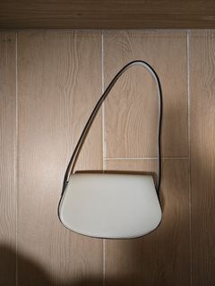 （分類：）位於 。 由 nyyhhh 提交（商品編號 1418560559，圖片 1）。簡介： 。