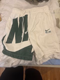(Category: ) located in . Submitted by callmejam (Listing ID 1418559300, Image 1). Description: .