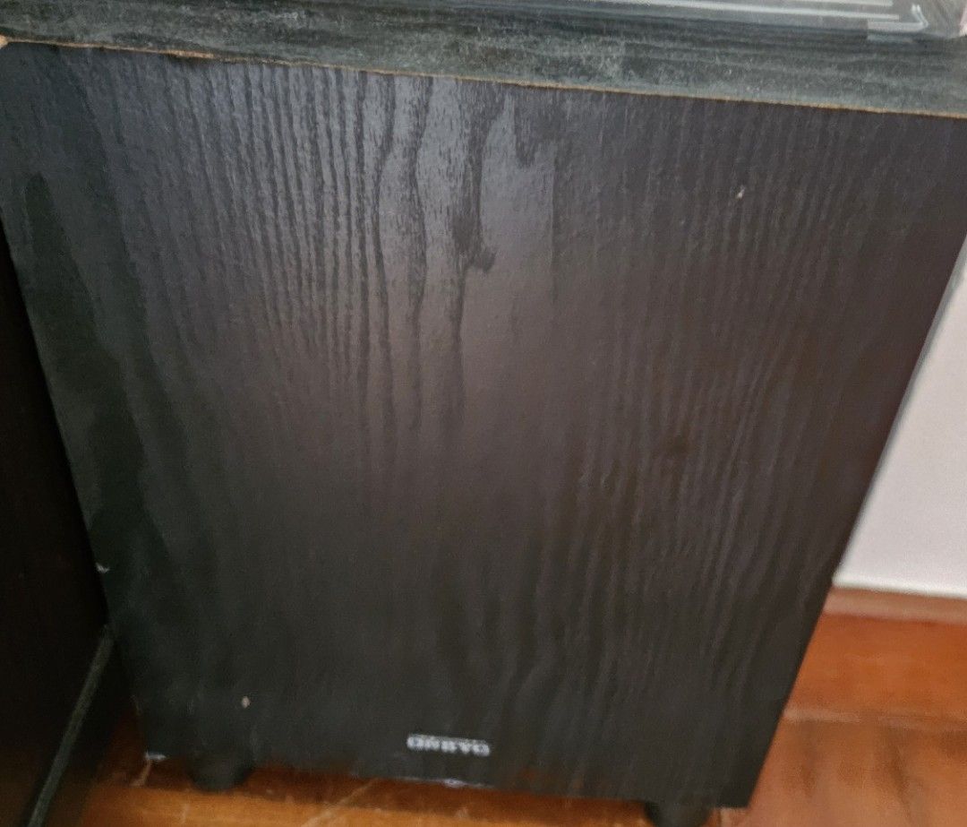 Onkyo Subwoofer