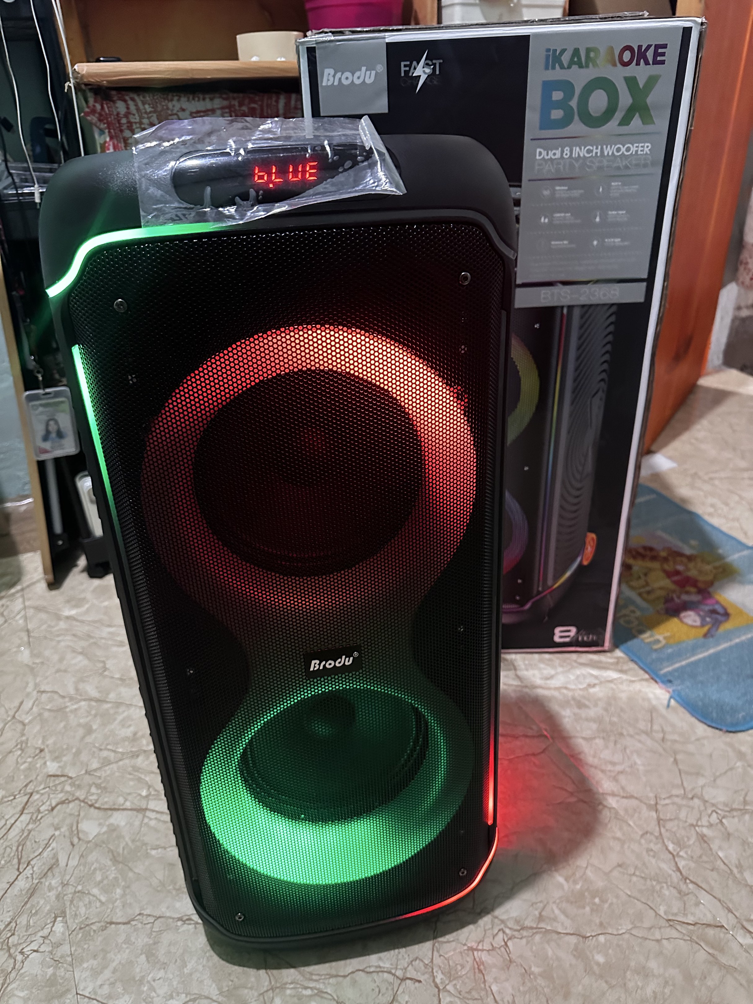 Original brodu speaker good as brand new dual 8inches woofer free 2mics ...