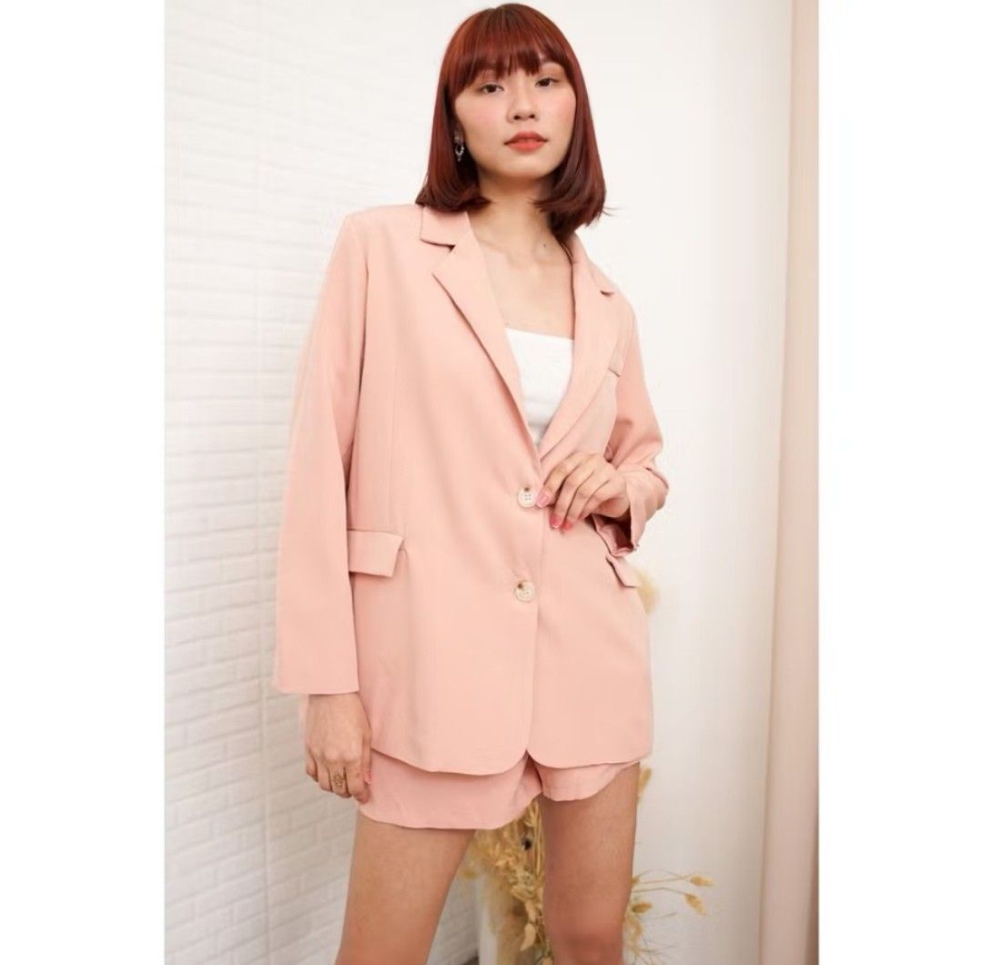 Peach Blazer and Shorts Set (Category: Sets or Coordinates) located in Bagabag. Submitted by cutiepie01234 (Listing ID 1418500621, Image 1). Description: RFS: needs funds asap T^T - Blazer Top and Shorts Co-ord (Blush Pink) fits upto L - Perfect for a coordinated look - Suitable for casual and semi-formal wear.