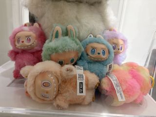 (Category: ) located in . Submitted by cuteclothesss (Listing ID 1418413590, Image 1). Description: .