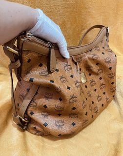 (Category: ) located in . Submitted by iyyahmena (Listing ID 1418593731, Image 1). Description: .