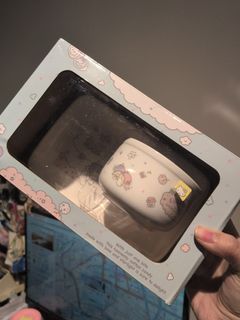 （分類：）位於 。 由 __vbc 提交（商品編號 1418497891，圖片 1）。簡介： 。