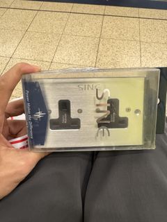 （分類：）位於 。 由 mantikor 提交（商品編號 1418569381，圖片 1）。簡介： 。
