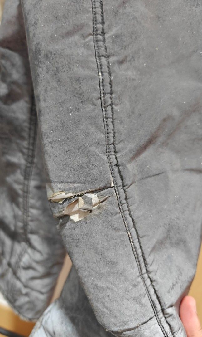 STONE ISLAND LIQUID REFLECTIVE JACKET (IN STOCK), Men's Fashion