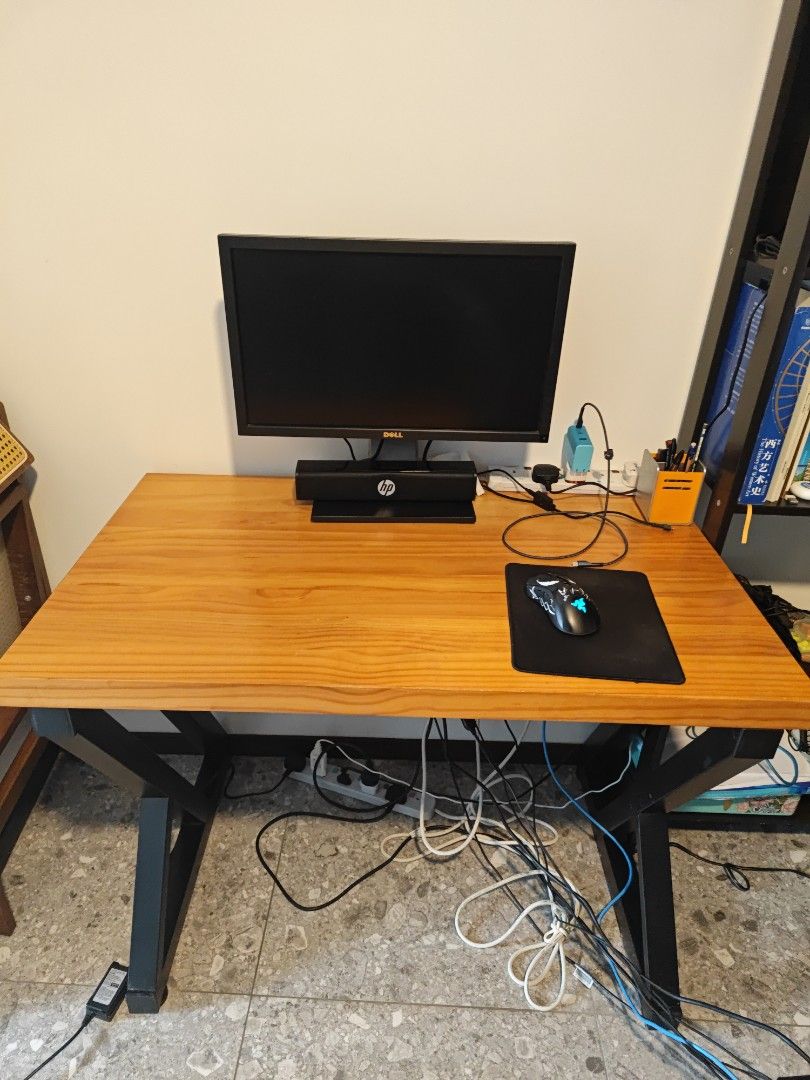 study table (Category: Tables & Sets) located in Singapore. Submitted by chenpapa (Listing ID 1418422180, Image 1). Description: table for sale, size is 100cm length, 60cm width, 75cm height. desk top is solid wood, thickness 4.6cm, legs are steel, very firm and stable. pls arrange your own transport, think a lalamove is enough..