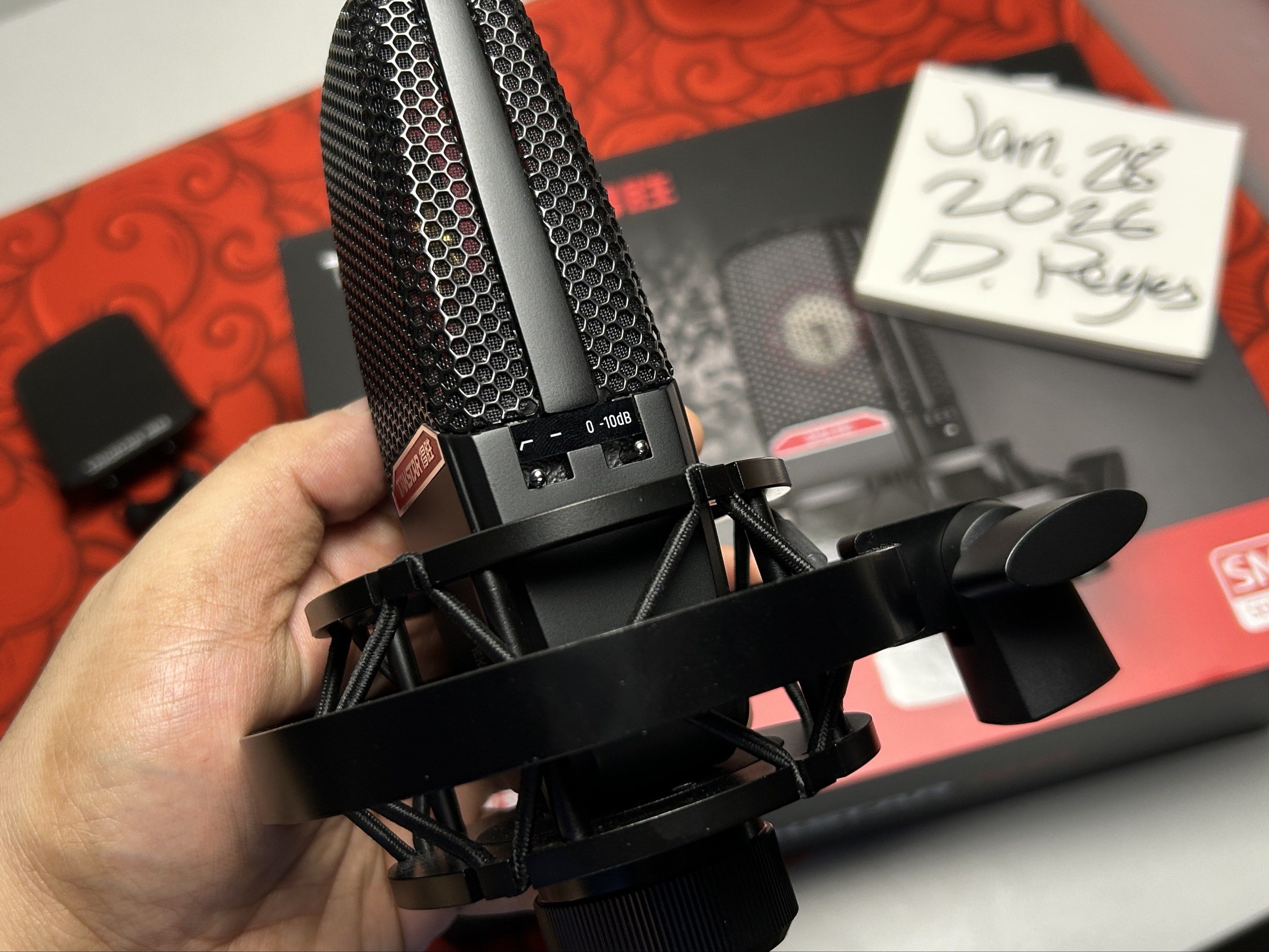 Takstar SM18 Pro XLR Condenser Microphone (Category: Microphones) located in Cavite. Submitted by biboyharanero (Listing ID 1418507536, Image 2). Description: Takstar SM18 Pro XLR Condenser Microphone Retails for nearly 10k (product + Shipping to PH) Features: -Cardioid, Omidirectional, bidirectional polar patterns -Low cut switch -10dB Pad Negotiable No LP in mind so please pm your maximum offer if below posted price (I hate haggling) RFS: Declu