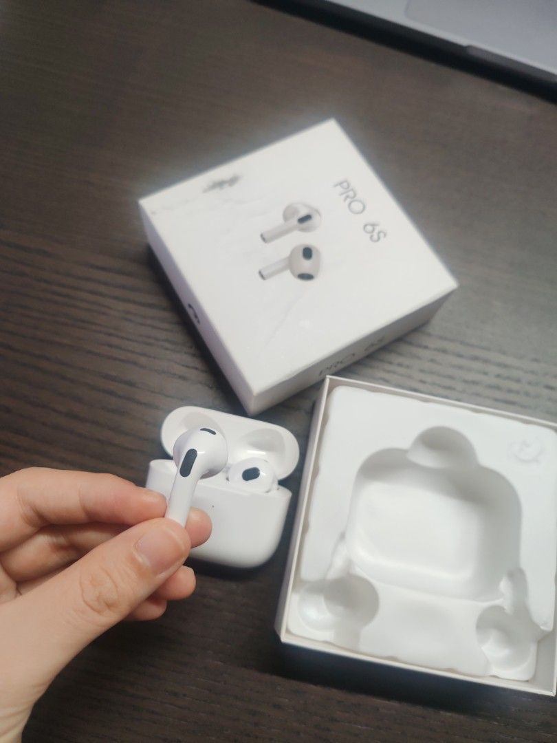Unbranded Wireless Earbuds - White65561071451265113