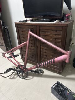 (Category: ) located in . Submitted by vandalsavage21 (Listing ID 1418555758, Image 1). Description: .