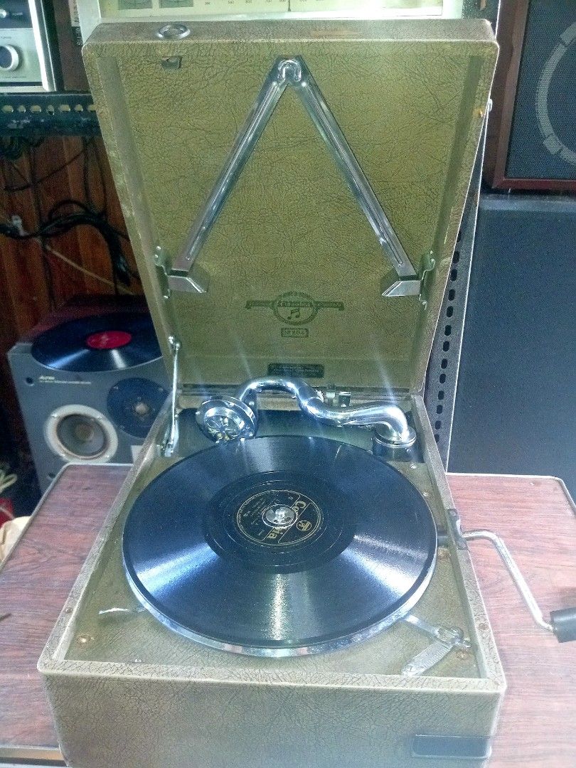 Vintage Columbia Gramaphone (Category: Soundbars, Speakers & Amplifiers) located in Manila. Submitted by josephzila93964 (Listing ID 1418480851, Image 2). Description: For sale Columbia Gramaphone Php. 15,000 Vintage Mid 20th century Columbia Gramaphone / Phonograph Complete parts Working good condition with Manual hand Crunk Free 2 pcs. Vinyl records and extra stylus Vintage not brand new.