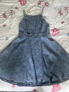 (Category: ) located in . Submitted by declutterex (Listing ID 1418458771, Image 1). Description: .