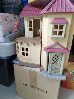 (Category: ) located in . Submitted by djyahot (Listing ID 1418481854, Image 1). Description: .