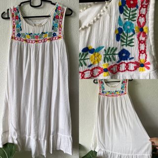 (Category: ) located in . Submitted by lovingthepreloved (Listing ID 1418441146, Image 1). Description: .