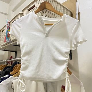(Category: ) located in . Submitted by preloved_mnla (Listing ID 1418405989, Image 1). Description: .