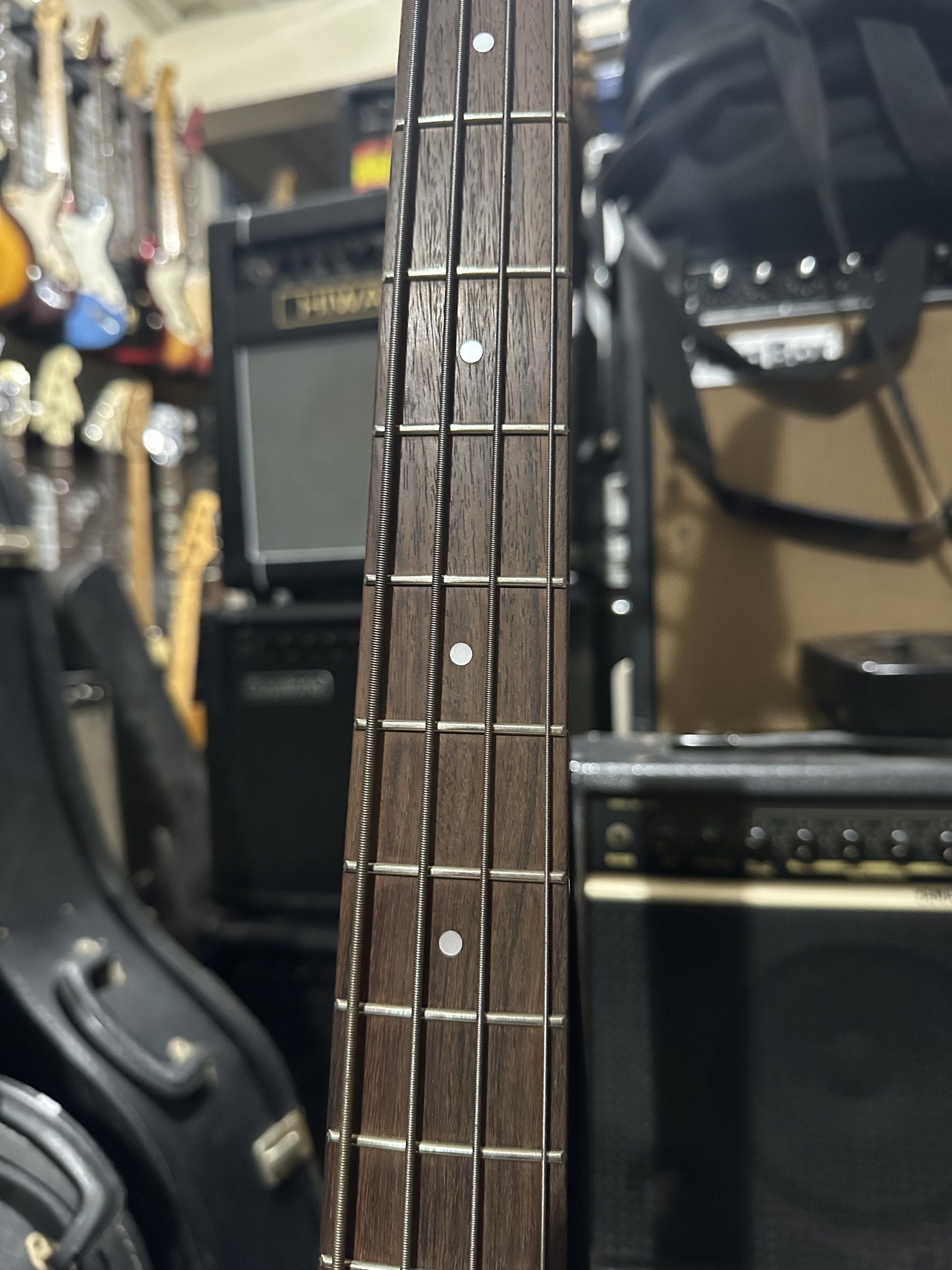 YAMAHA BASS GUITAR (Category: Musical Instruments) located in Binan City. Submitted by asherkv13 (Listing ID 1418554235, Image 3). Description: .