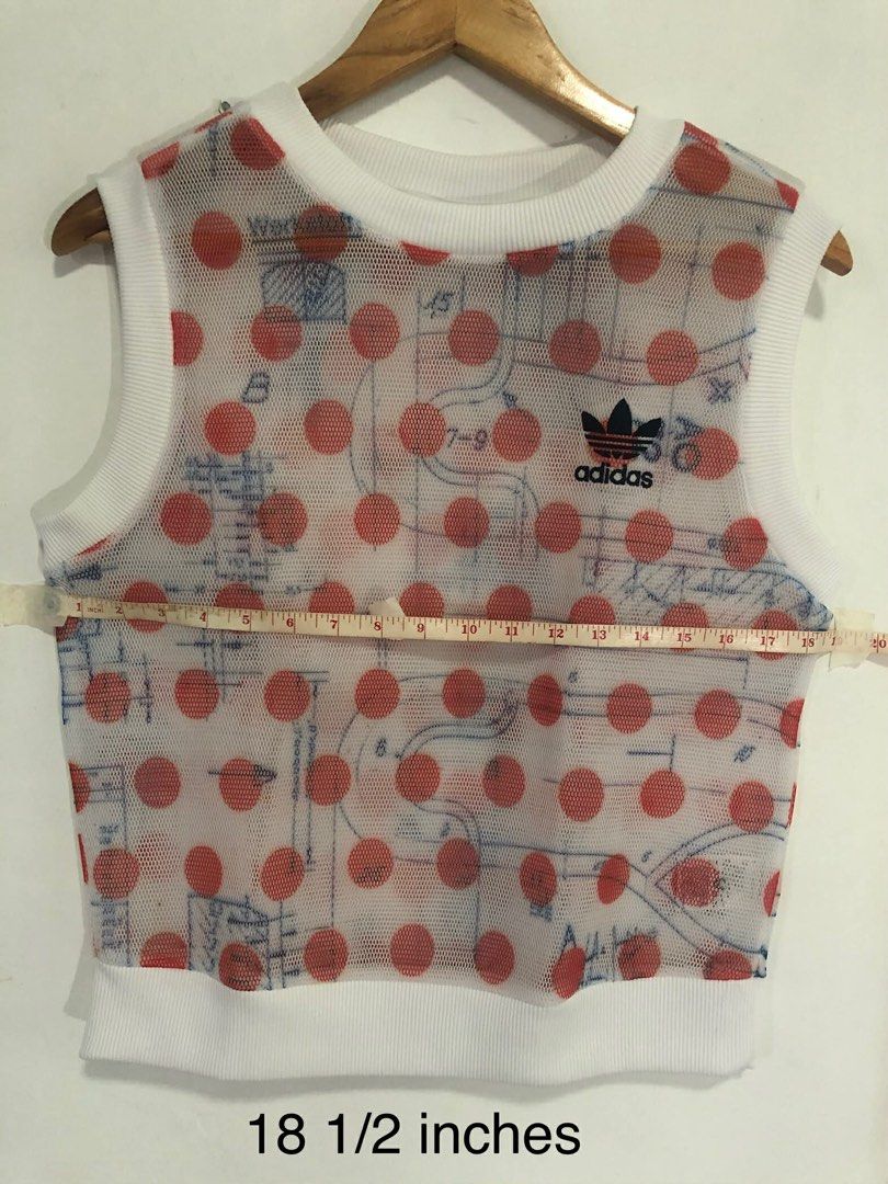 Adidas Mesh Crop Top (Category: Others Tops) located in San Pedro. Submitted by offspaces__ (Listing ID 1413315059, Image 2). Description: Mesh adidas top.