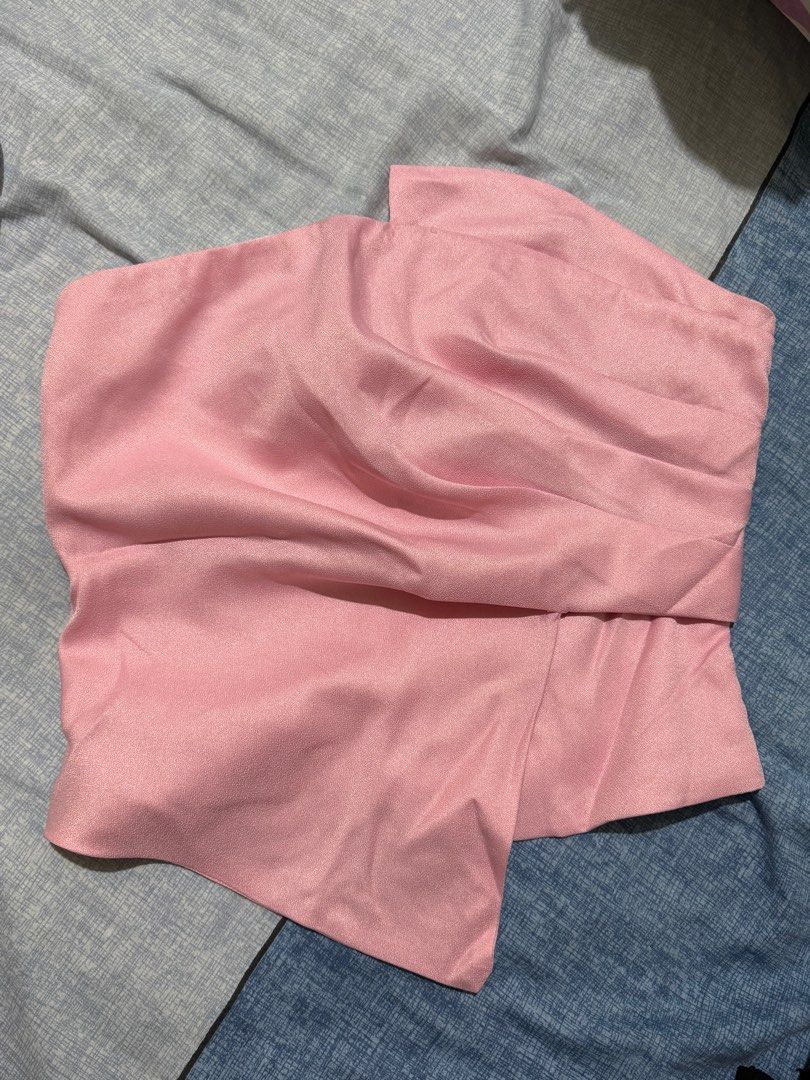 Asymmetrical Pink Tube Top (Category: Sleeveless) located in Manila. Submitted by itswayne (Listing ID 1413278311, Image 2). Description: - Asymmetrical tube top - Soft pink color - Smooth, satin-like material - Front zipper detail - Strapless design - Versatile for casual or dressy outfits - used once only - rfs: i have a similar pink top hehe.
