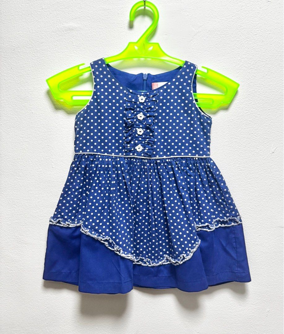 Big & Small Blue Polka Dot Dress (Category: Babies & Kids Fashion) located in Taguig. Submitted by bargainbooster (Listing ID 1413406605, Image 1). Description: Armpit to Armpit: ~11 inches Length: ~17.5 inches Size: 18 months (although I think this can fit 12 months also depending on the size/built of the baby) .