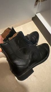 (Category: ) located in . Submitted by kris063092917 (Listing ID 1413254875, Image 1). Description: .