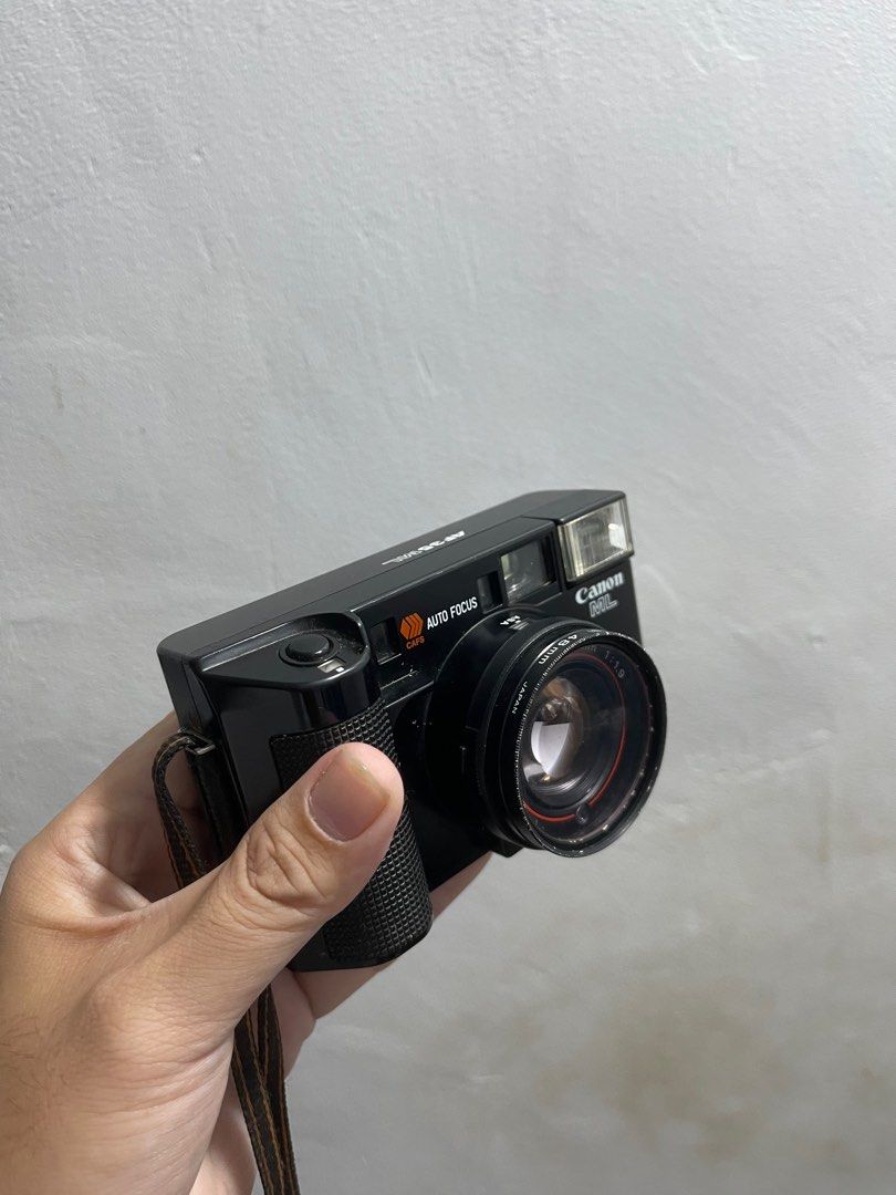 Canon af35ml (Japan Unit) (Category: Cameras) located in Manila. Submitted by apple_siri (Listing ID 1413353857, Image 2). Description: Issue may kalawang lang sa housing sa baba pero super clean ng loob sa battery and saksakan ng film check nuo na lang sa pics.