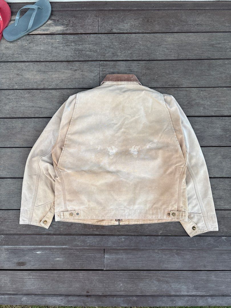 Carhartt Detroit BRN (Category: Coats, Jackets and Outerwear) located in Pasig City. Submitted by iceicethrift (Listing ID 1413422780, Image 2). Description: Carhartt detroit (Red Quilted) 80’s 25x25 Negotiable for sure buyers Please manage expectations as it is a 40+ year old jacket. .