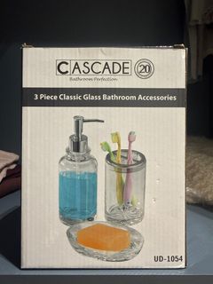 (Category: ) located in . Submitted by tinebcloset (Listing ID 1413360103, Image 1). Description: .