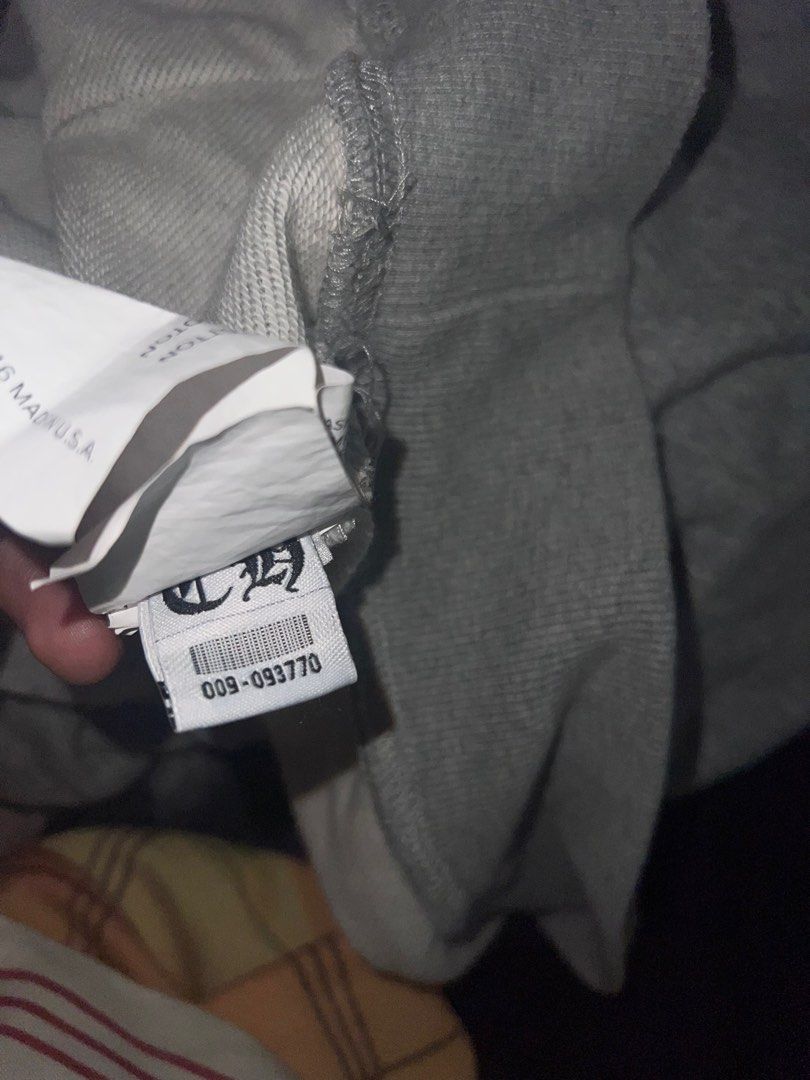 Chrome Hearts (Category: Hoodies) located in San Jose. Submitted by dreiii.mnl_on_ig (Listing ID 1412283252, Image 3). Description: Chrome Hearts 22x29 Large With washtag and hang tag.