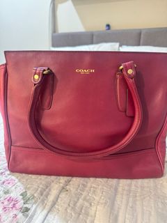 (Category: ) located in . Submitted by msshasha_wardrobe (Listing ID 1413255476, Image 1). Description: .