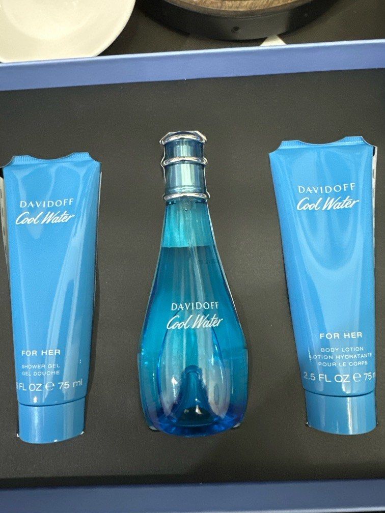 Davidoff Cool Water Woman (Category: Fragrance & Deodorants) located in Manila. Submitted by nympsss2.0 (Listing ID 1413334091, Image 2). Description: .
