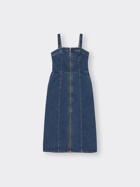 Denim Dress with Zipper (Category: Dresses) located in Makati City. Submitted by sphpnd (Listing ID 1413281306, Image 1). Description: GU Denim Zip Dress —worn once only and still good as ever —straps are detachable —whole zipper in front 📍 Makati/Paranaque 〰️ Meet up: Ayala Malls Manila Bay 📩 PM if interested!.