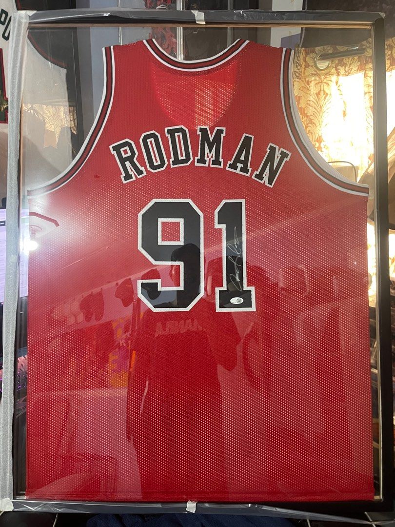 Dennis Rodman Signed Jersey (Category: Activewear) located in Malabon City. Submitted by nbacardscollection (Listing ID 1413399054, Image 1). Description: .