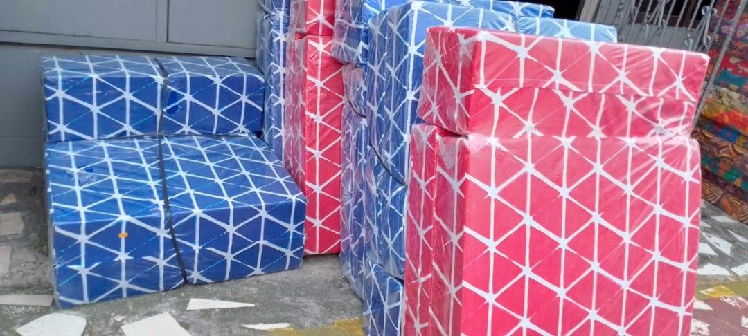 Double Size Sofa Bed 09206602624 (Category: Sofas) located in Caloocan City. Submitted by dandanmhea91492 (Listing ID 1413255874, Image 3). Description: - Double-size sofa bed - Converts from sofa to bed - Available colors: Blue, Red - Dimensions: 6x48x75 inches - Wrapped in protective plastic.