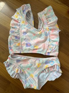 (Category: ) located in . Submitted by paradoxine (Listing ID 1413302457, Image 1). Description: .