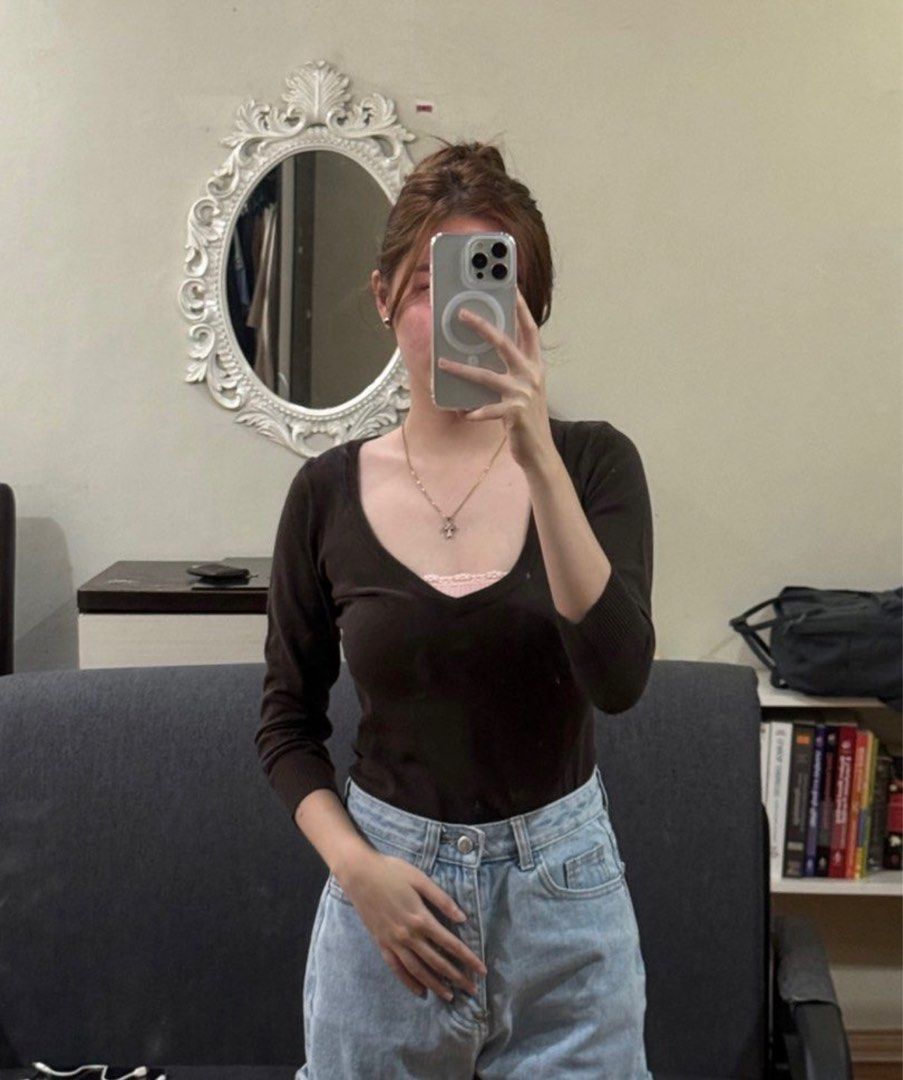 H&M Brown Long Sleeve Knitted Top (Category: Longsleeves) located in Manila. Submitted by dreisells (Listing ID 1413333027, Image 3). Description: Never used Dark brown Not too thick Cute neckline RFS: decluttering & need funds.