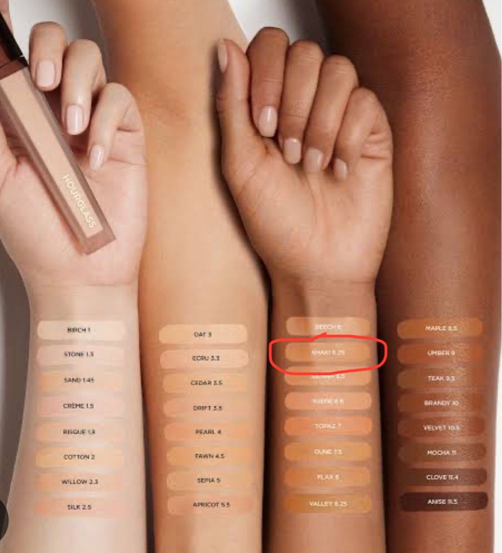Hourglass Vanish Airbrush Concealer (Category: Makeup) located in Manila. Submitted by randomcollectives (Listing ID 1413341441, Image 3). Description: Brand New RFS: not my shade & major decluttering Retails at ₱2,780 online/ in-store MOP: GCASH, BDO, BPI Delivery via Grab / Lalamove ONLY (to be shouldered by customer) NO MEETUPS. NO LOW BALLERS..