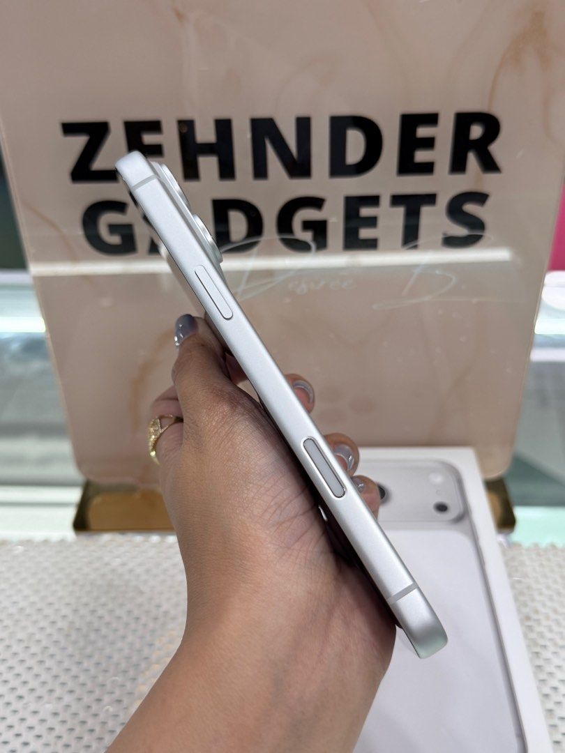 iPhone 17 PRO MAX 512GB OPENLINE (3 WEEKS OLD) NTC APPROVED (1 CYCLE COUNT) (Category: iPhone 17 Series) located in San Juan City. Submitted by desireebayal96 (Listing ID 1413363250, Image 2). Description: iPhone 17 PRO MAX (SILVER) * UNDER WARRANTY UNTIL DEC. 6, 2026 * NTC APPROVED * OPENLINE * ANY SIM * 512GB * 100% BATTERY HEALTH * 1 CYCLE COUNT * 100% SMOOTH * NO DENTS * NO SCRATCH * NO ISSUE * NO HISTORY OF REPAIR * NOT REFURBISHED * WITH BO