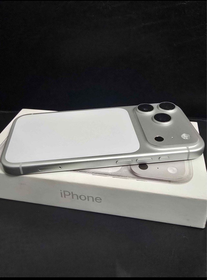iPhone 17 promax 256 gig (Category: iPhone 17 Series) located in San Juan City. Submitted by oddforest_534fc6 (Listing ID 1413369280, Image 3). Description: iPhone 17 promax 256 gig /openline NTC/ 100% battery health 16 cycle charge/ with warranty in apple dec 17 2026/no scratch smooth no issue.