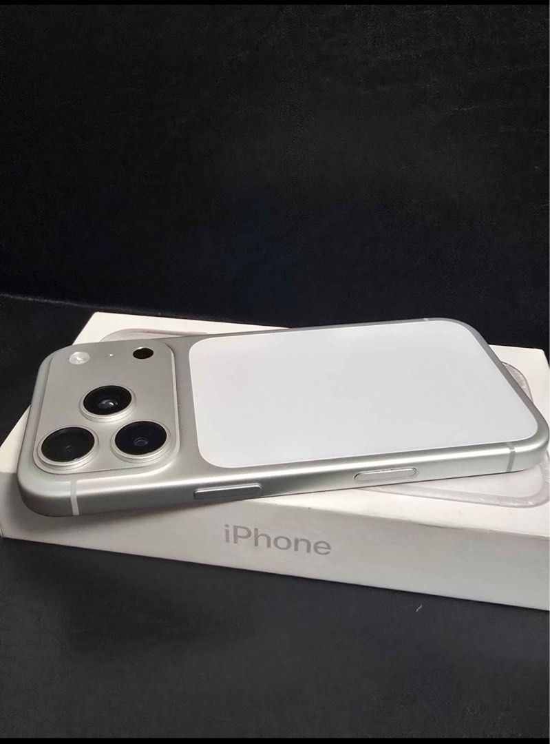 iPhone 17 promax 256 gig (Category: iPhone 17 Series) located in San Juan City. Submitted by oddforest_534fc6 (Listing ID 1413369280, Image 2). Description: iPhone 17 promax 256 gig /openline NTC/ 100% battery health 16 cycle charge/ with warranty in apple dec 17 2026/no scratch smooth no issue.