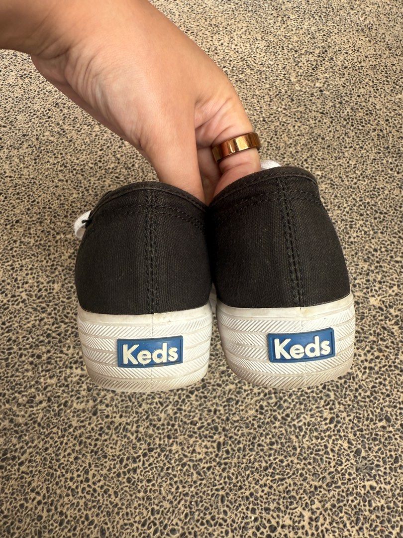 Keds Triple Kick Black/White Canvas (Category: Sneakers) located in Abucay. Submitted by byeket (Listing ID 1413300694, Image 3). Description: Keds Triple Kick Canvas 1" Platform Shoes It's a narrow shoe! Comes with original box Condition: Used a few times. Needs good cleaning to restore quality. Size: Womens US 7.5 / UK 5 / EU 38 RFS: decluttering! Feel free to message for inquiries. .