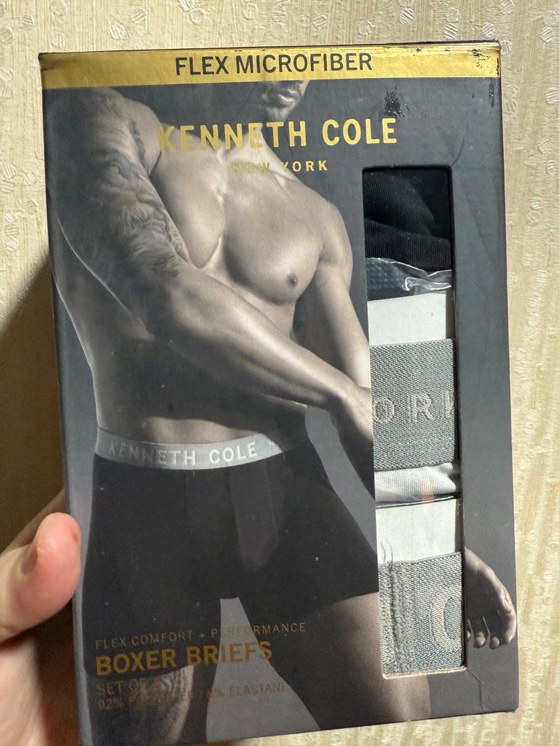 Kenneth Cole Small Boxers (Category: Underwear) located in Quezon City. Submitted by jshoppppp (Listing ID 1413412991, Image 2). Description: Authentic. Set of 3. Small (28-30) BPI or BDO or Gcash Delivery c/o buyer.