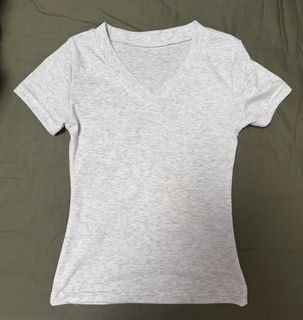 （分類：）位於 。 由 helloplsbuyyyy 提交（商品編號 1413249921，圖片 1）。簡介： 。