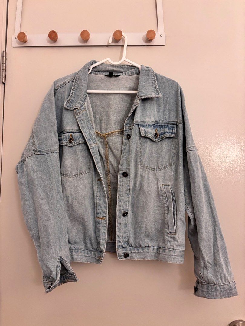 LILIT. Oversized Denim Jacket - M size (Category: Coats, Jackets and Outerwear) located in Kuala Lumpur. Submitted by prelovedbyyasminh (Listing ID 1413285523, Image 2). Description: - no measurement will be provided - can fit S-M size - reason to sell: decluttering - free postage .