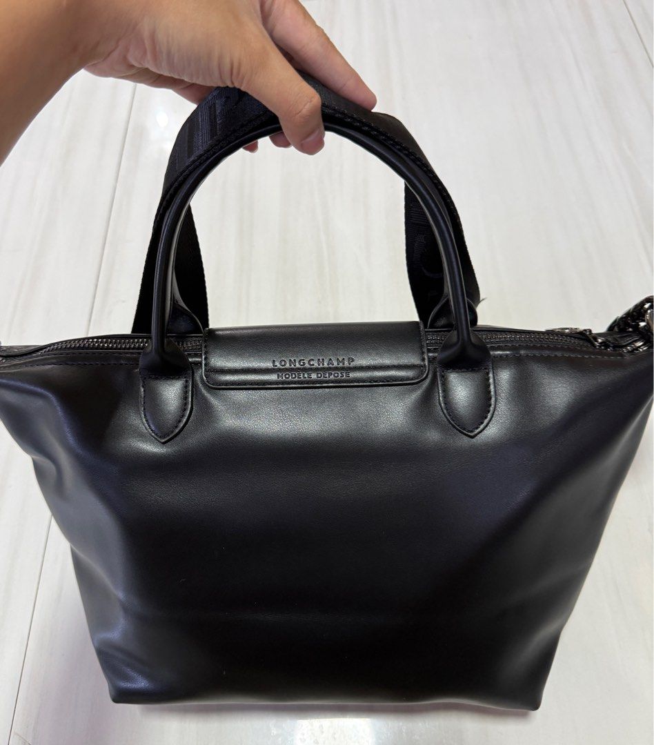 Longchamp Le Pliage Xtra Small Leather Handbag with Straps and extra chains (Category: Luxury Bags & Wallets) located in Manila. Submitted by _girlfinds (Listing ID 1413308830, Image 3). Description: 👜 LONGCHAMP LE PLIAGE XTRA – S HANDBAG (FREE EXTRA CHAINS SEE PHOTOS) Elegant, structured, and timeless — the Le Pliage Xtra S is crafted for everyday sophistication with practical details and a refined silhouette. ✨ 🔒 Snap button & zip closure 🎒 
